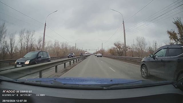 Комбо устройство Roadgid X9 Gibrid GT смотреть онлайн