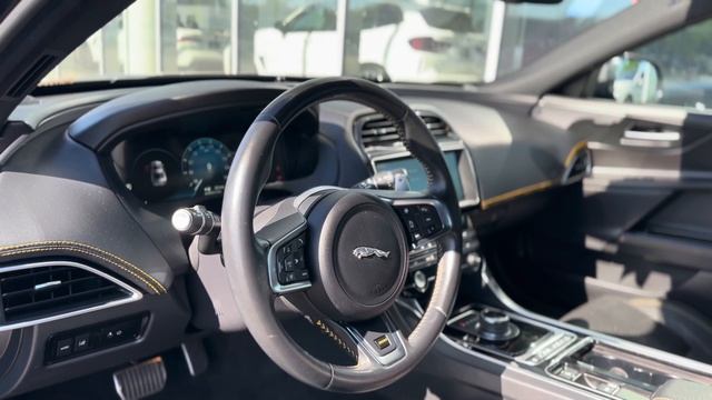 2019 Jaguar XE 30T 300 Sport Stock# BD45184A смотреть онлайн