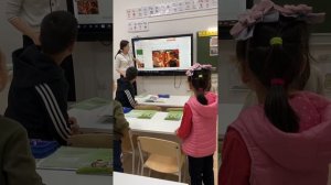 Психологиялық ахуал, амандасу түрлері (Жұлдыз апайдың сабағында)