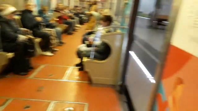 Метропоезд "Спасибо , Донор!"