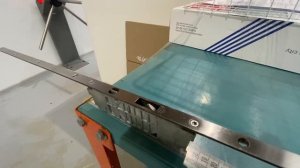 Замок многозапорный, для алюминиевых дверей, привод от цилиндра, запирание крюки+штыри