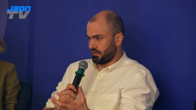 Новые инструменты - голосовое управление и нейросети