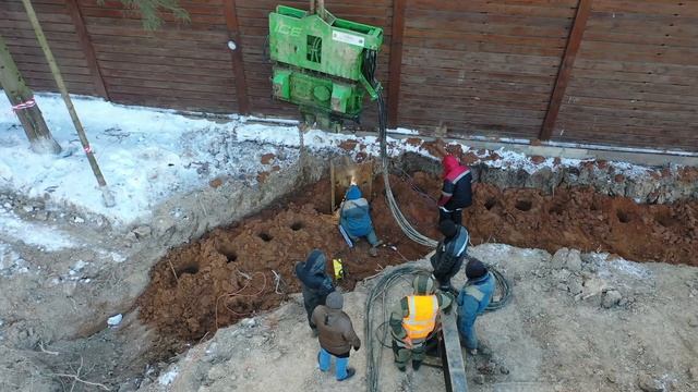 Шпунтовое ограждение котлована на строительстве особняка