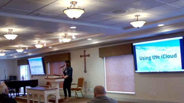 REAL: iCloud Basics with Jessie Riley смотреть онлайн