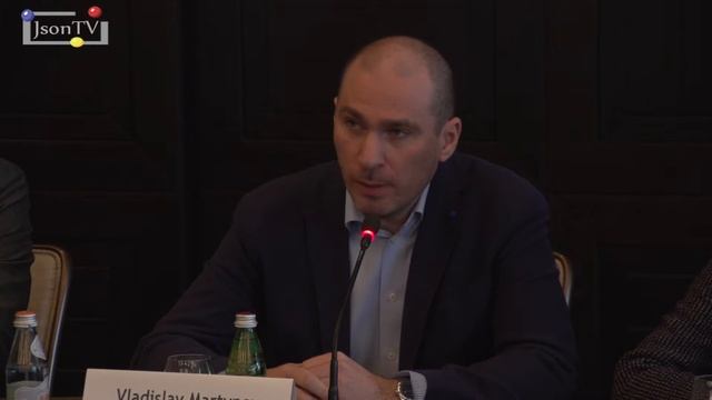 Пресс-конференция компании Yota Devices - Владислав Мартынов - История 4 лет развития компании