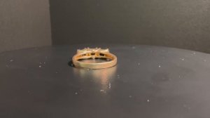 Кольцо с черным камнем