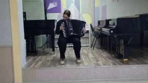 Г.Беляев "Бродячие музыканты"
И.Шатров "На сопках Манчжурии"