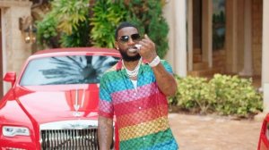 Gucci Mane - Shit Crazy (feat. BIG30) [Official Video]