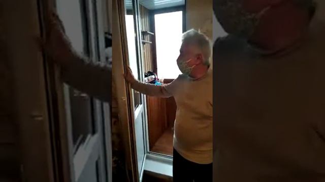 Замена уплотнителя на балконной двери