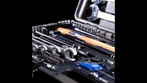 Большой набор инструмента Licota 167 предметов. ALK-8023F 1/4" и 1/2"