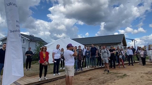 Экскурсия по выставке загородных домов Open Village