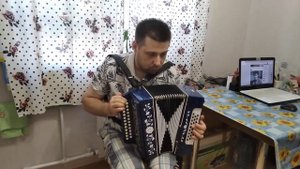 В продаже гармонь Кировская заказная Си бемоль мажор