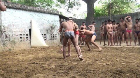 USA wrestler world wrestling tour - Kushti