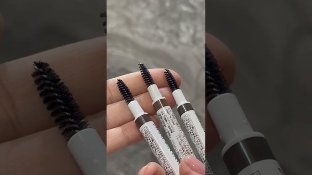 NEW BORN POWDERY PENCIL BROW EX  Мягкий пудровый карандаш для бровей с щеточкой