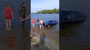 спасение Акуры