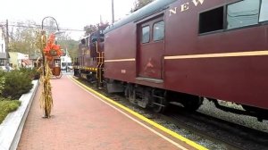 New Hope & Ivyland Railroad Fall Foliage Train Departure