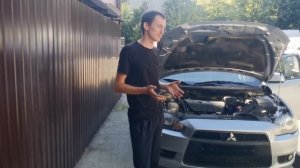 Митсубиси Лансер 10. С 2.0 литрового на 2.4 литра. Счем столкнулись все решили.