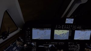 FS2020 - NEAR CRASH at Billy Bishop! King Air 350