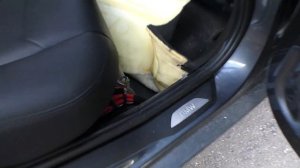 BMW F30 Как проникает вода в салон ???