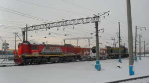 Тепловозы ТЭМ2-5215 и ТЭМ2-2594 с ПОМ-1М №024 "Ветерок". Работа "Ветерка".