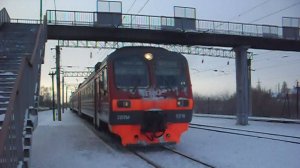 Электропоезд ЭД9М-0216. Прибытие на о.п.Развилка.