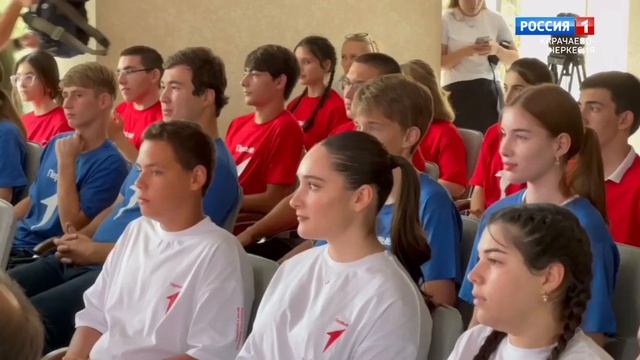 Глава КЧР: семья, дружба, патриотизм, взаимовыручка, созидательный труд – фундамент нашего общества
