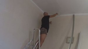 КАК УМЕЕМ ТАК И КЛЕЕМ .