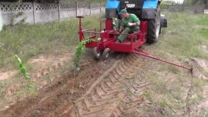 Устройство для посадки саженцев УПС 1 с прикаточными колесами