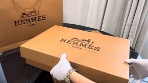 Обзор наборов банных полотенец от Hermes в ShikHouse.ru