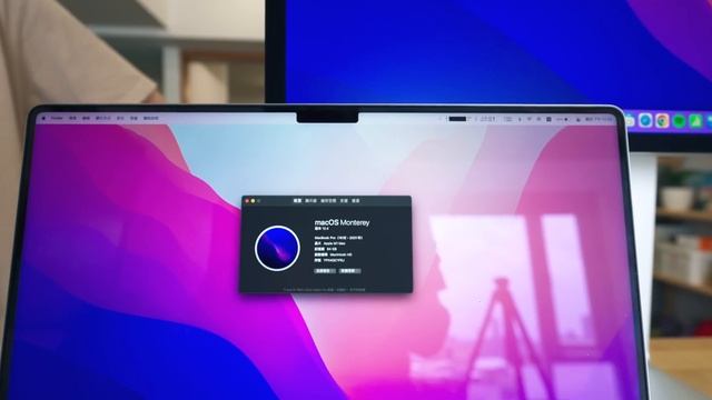 六萬元你可以得到什麼？一個蘋果LOGO和一塊螢幕，就這樣？｜壹加壹 смотреть онлайн