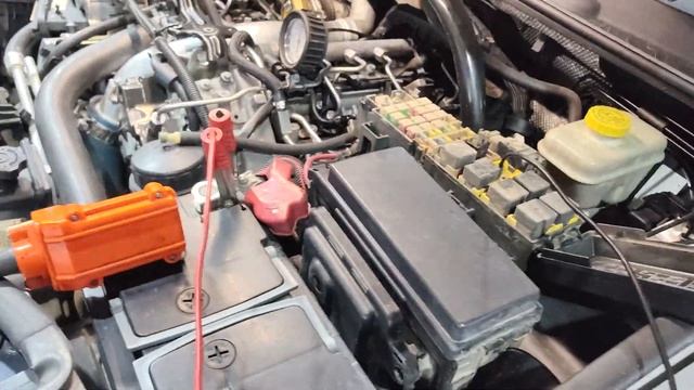 Замер компрессии на двигателе Mercedes A642 смотреть онлайн