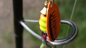 СПИННИНГ В ДУГУ!ЭТА ВЕРТУШКА ЛОВИТ ВСЁ!РЫБАЛКА НА РЕКЕ В ЗАБРОД!РЫБАЛКА 2024