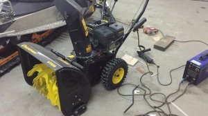 Модернизируем снегоуборщик. Электропривод хобота. Модернизация снегоуборщика.