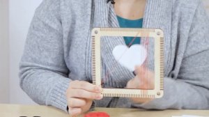 Ткём валентинку на ткацкой рамке собственного производства