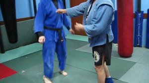 2016 год. Про 2 варианта исполнения зацепа одноименной изнутри с падением.