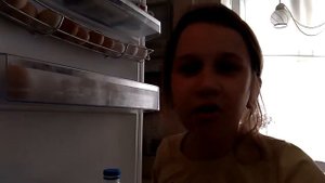 А я не понял , что вы делаете в моем холодильнике  , вы что хотите КУШАЦ