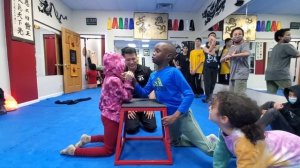 Mini Kung Fu Arm Wrestling Challenge