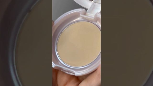 PORE PUTTY SHINE-PREVENTING POWDER Матирующая компактная пудра для лица