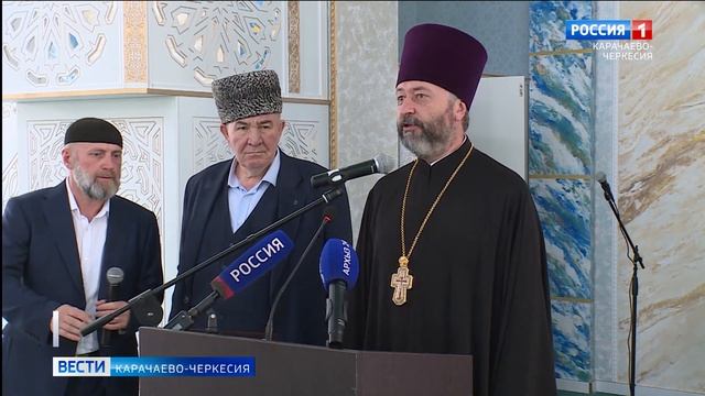 В станице Зеленчукской торжественно открыли новую соборную мечеть
