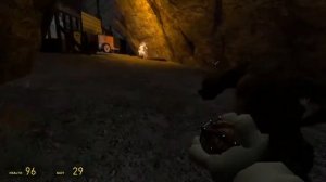 notsofan playing half life 2 but its modded part 2