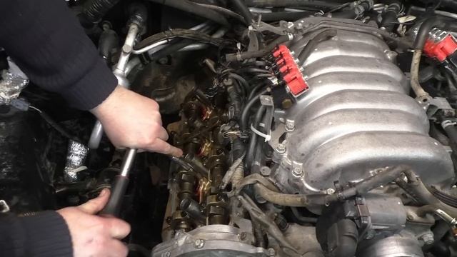 2UZ-FE меняем сальники клапанов и ремень ГРМ смотреть онлайн