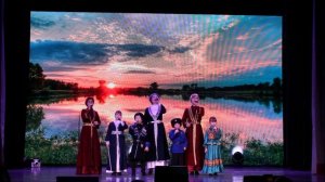 "На реке да на Дону"