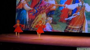 П. Чайковский. Русский танец. Исполняют Елена Кузнецова и Ирина Суслова
