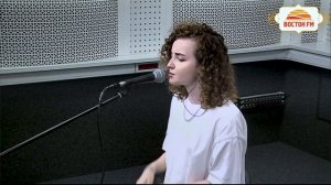 Вера Кучер - По щекам слёзы (LIVE@Восток FM)