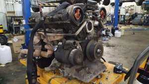 BMW E38 750iL V12 или V8 M67 и M62 ремонт двигателей