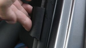 BMW E34 Уплотнители проема, молдинг лобового стекла, лайфхак