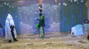 Новый год в детском саду «Жемчужинка», группа "Радуга".