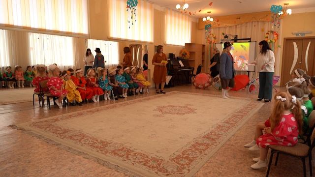 Утренник 28.10.2024 смотреть онлайн