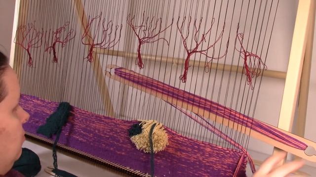 ⭕️ LIVE. Ткачество. Ковроткацкий станок /Смекалочка/ смотреть онлайн