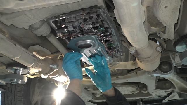 Замена масла в АКП A761H смотреть онлайн